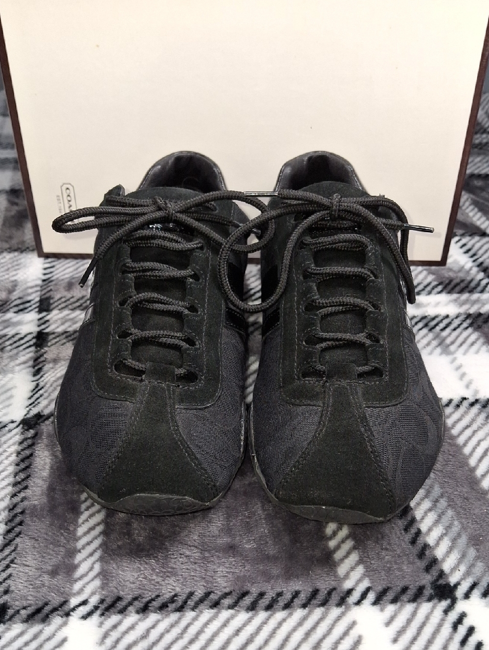 Authentic, Vintage Coach Black Women's Low-Profile Lace-Up Sneakers
